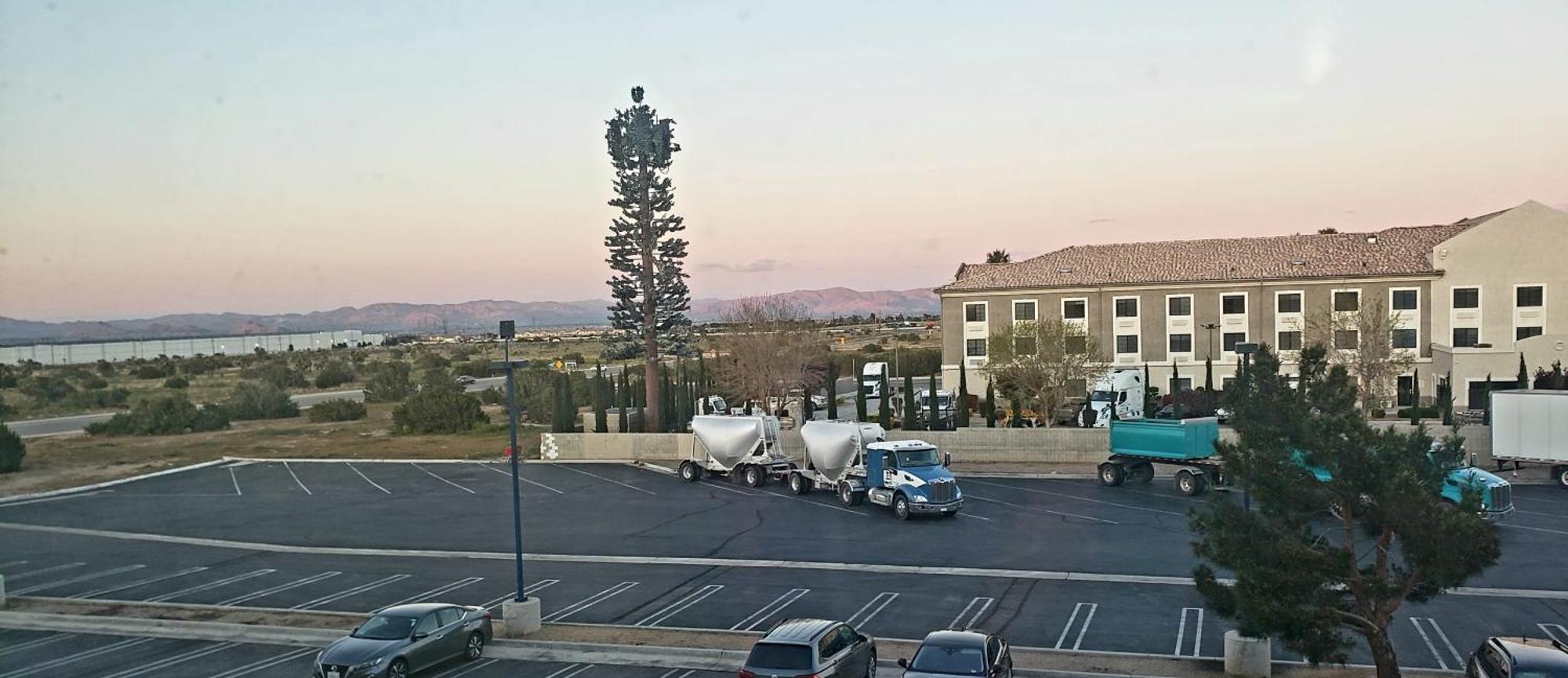 Motel 6-Hesperia, CA - West Main Street I-15 Buitenkant foto